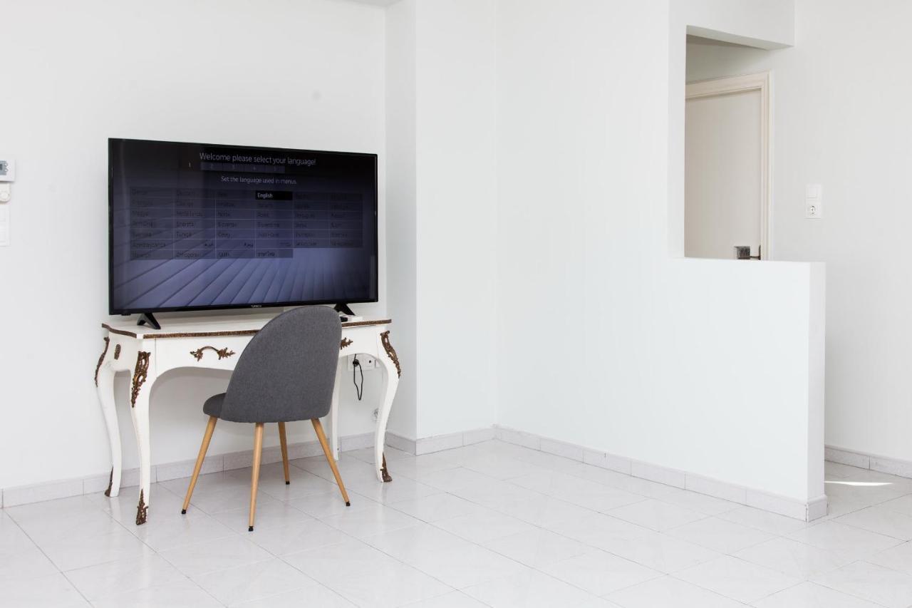 Modern Apt In Heart Of Paleo Faliro! Apartamento Atenas Exterior foto