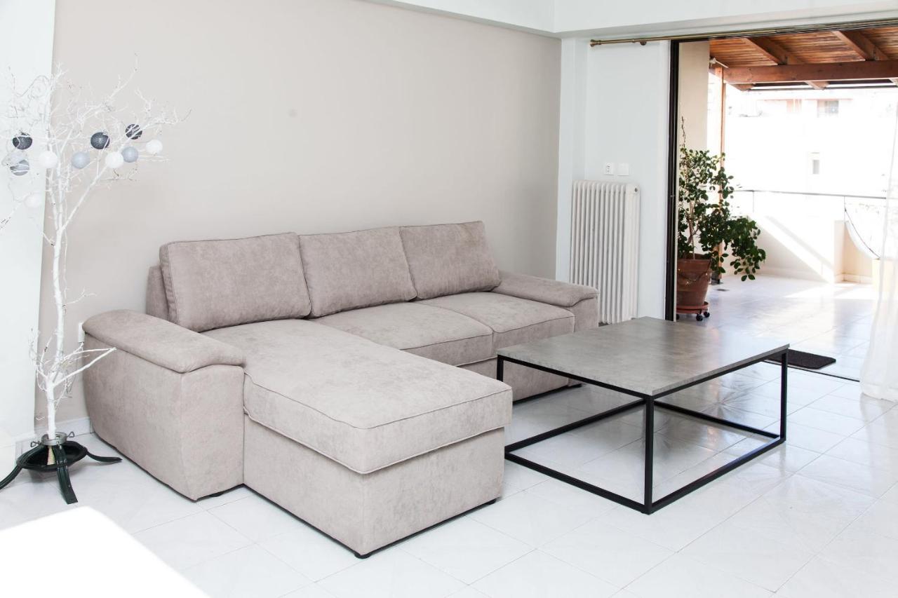 Modern Apt In Heart Of Paleo Faliro! Apartamento Atenas Exterior foto