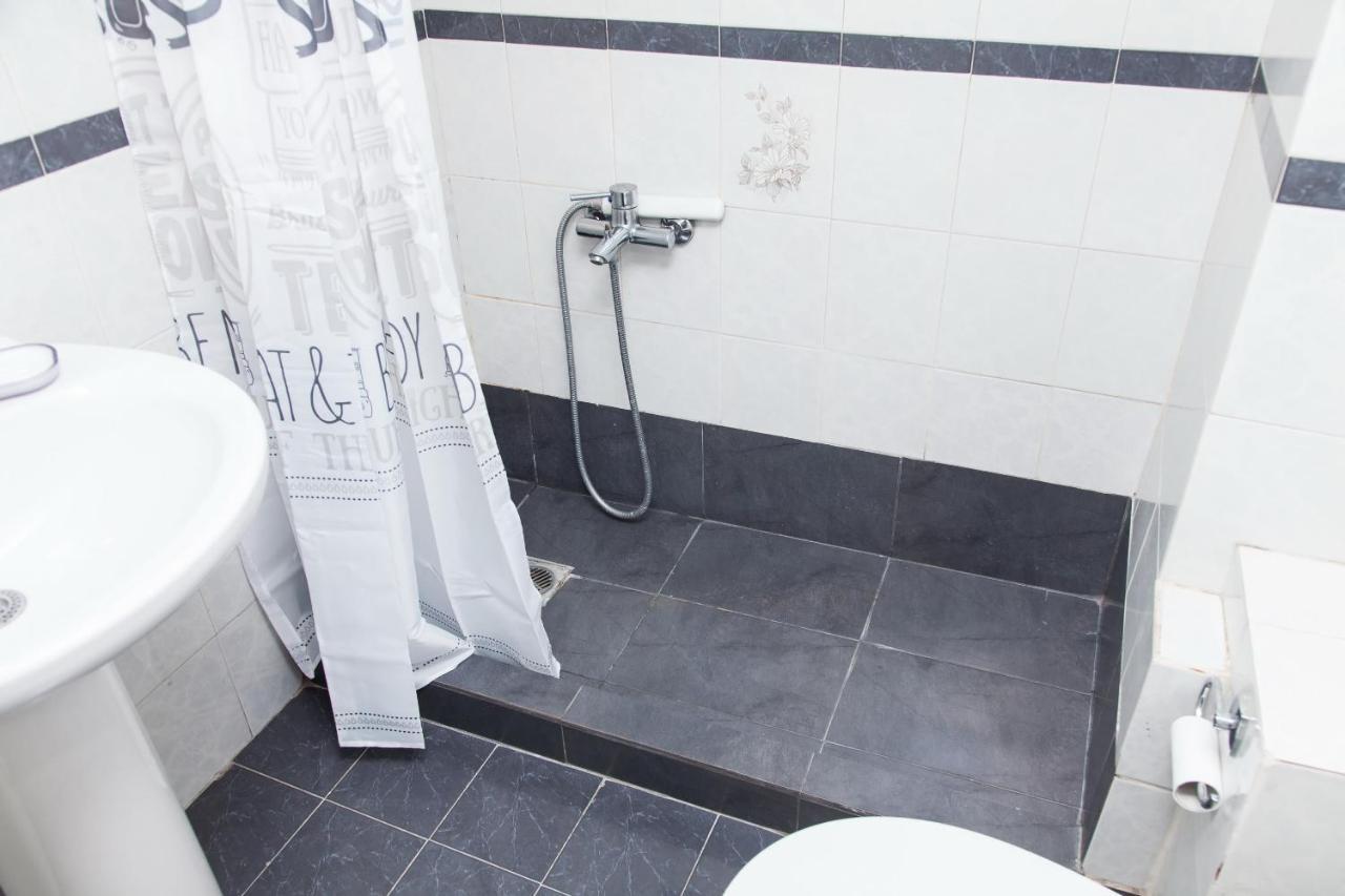 Modern Apt In Heart Of Paleo Faliro! Apartamento Atenas Exterior foto